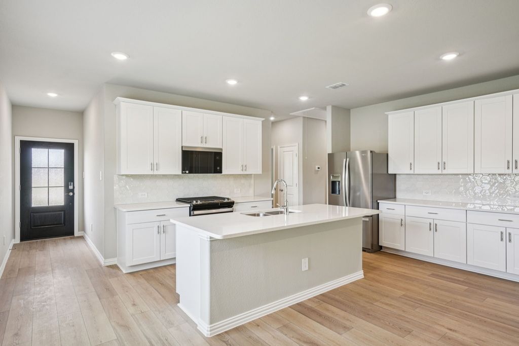 3506 Bridgeport Drive, Farmersville, TX 75442