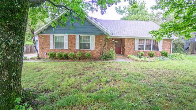 1847 E Wheeler Avenue, Fayetteville, AR 72703