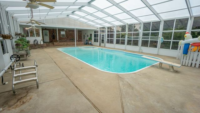 1847 E Wheeler Avenue, Fayetteville, AR 72703
