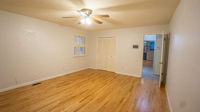 1847 E Wheeler Avenue, Fayetteville, AR 72703