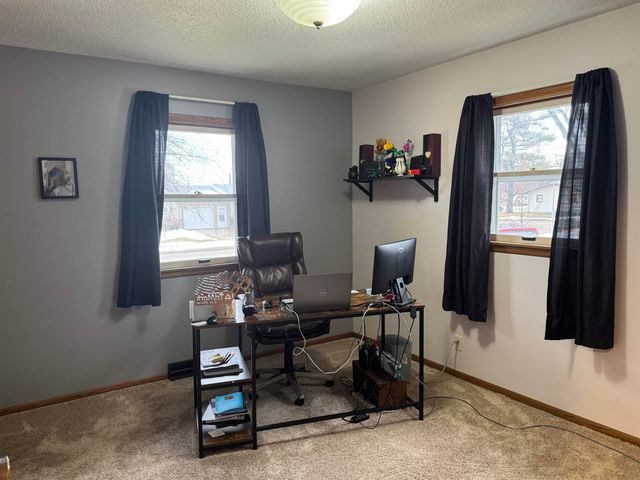 404 Birch Drive, Fredericksburg, IA 50630