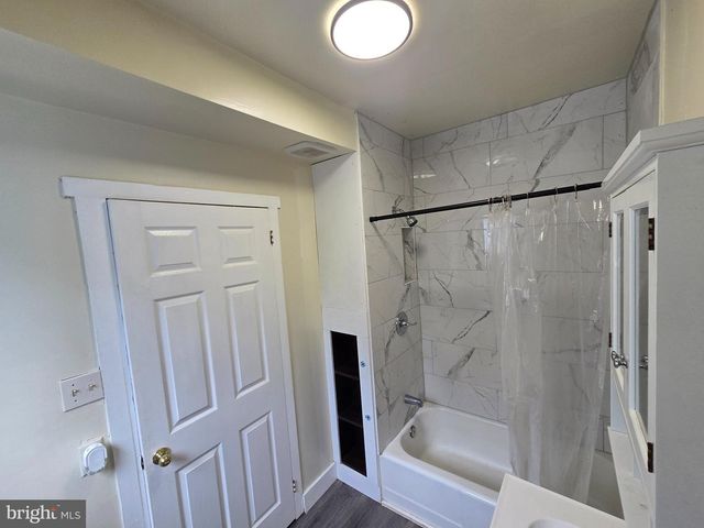 330 MOSS ST, Reading, PA 19604
