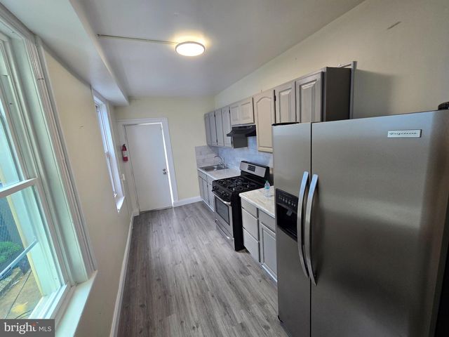 330 MOSS ST, Reading, PA 19604