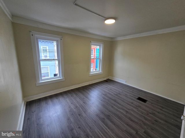 330 MOSS ST, Reading, PA 19604