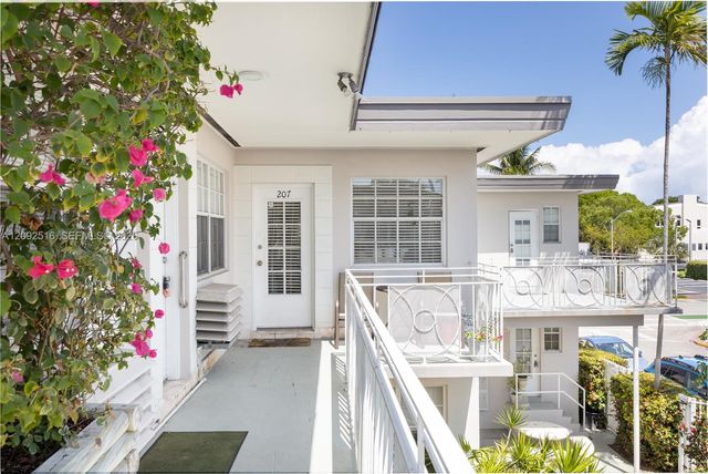 717 Espanola Way 207, Miami Beach, FL 33139