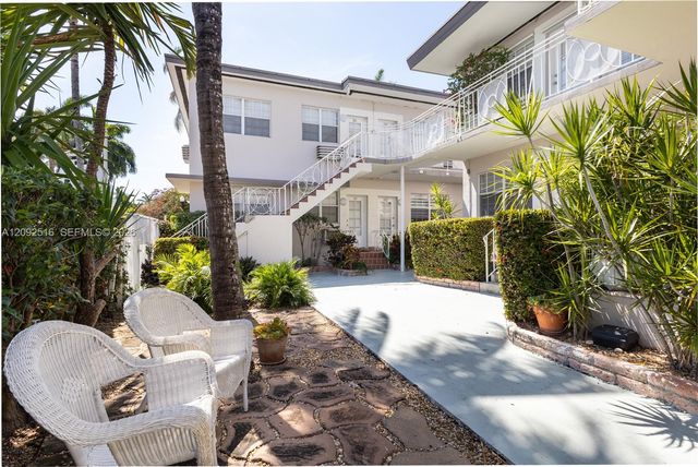 717 Espanola Way 207, Miami Beach, FL 33139