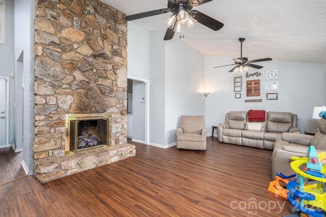 3005 Irish Street, Newton, NC 28658