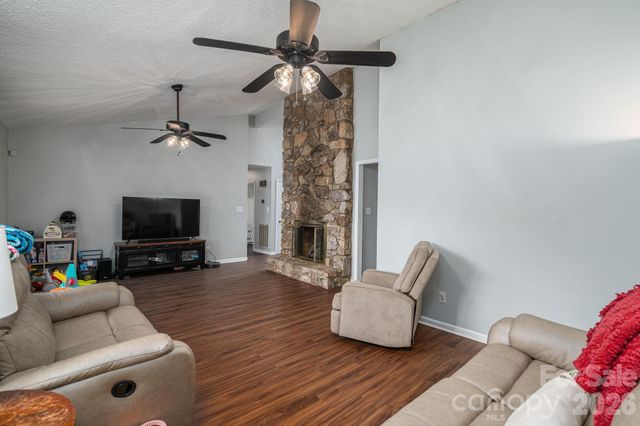 3005 Irish Street, Newton, NC 28658