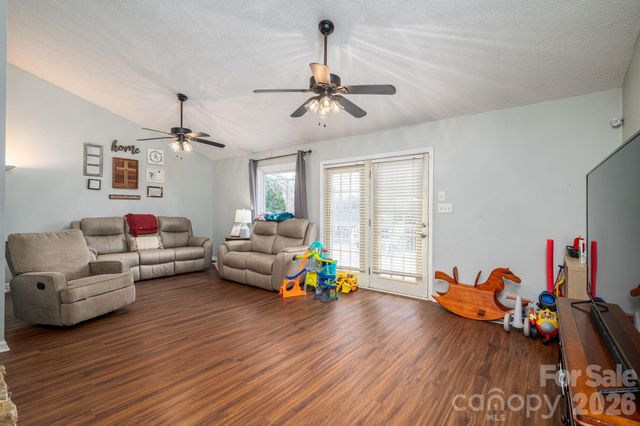 3005 Irish Street, Newton, NC 28658