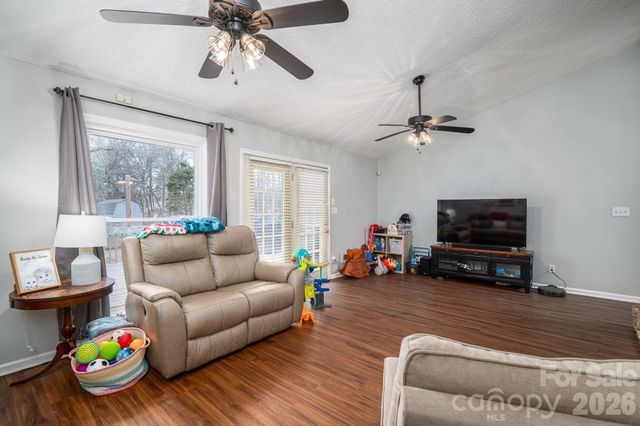 3005 Irish Street, Newton, NC 28658