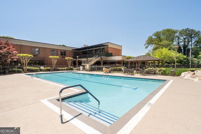 300 Johnson Ferry Road B915, Sandy Springs, GA 30328