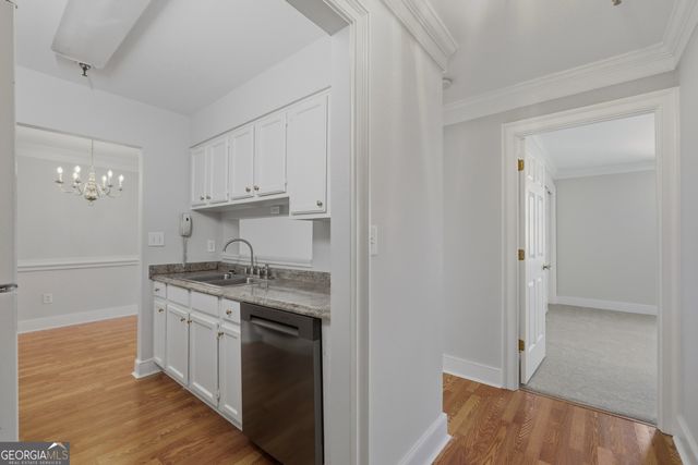 300 Johnson Ferry Road B915, Sandy Springs, GA 30328