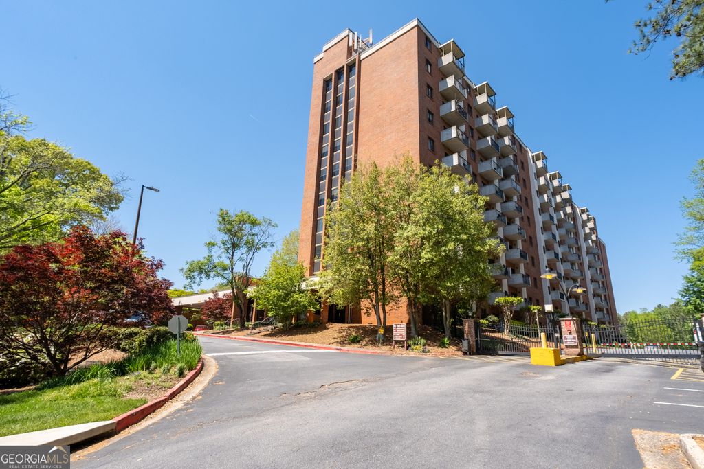 300 Johnson Ferry Road B915, Sandy Springs, GA 30328