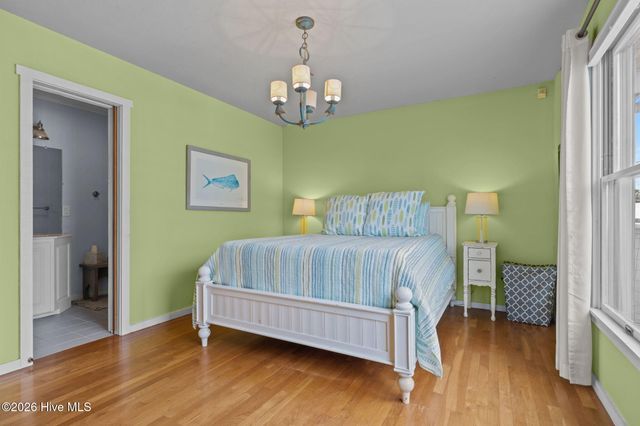 1104 Shepard Street, Morehead City, NC 28557