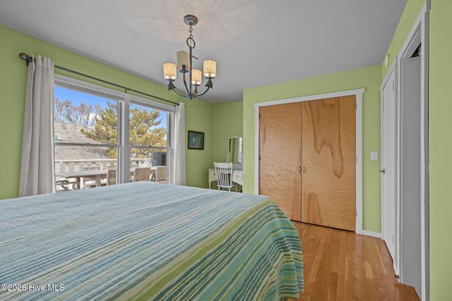 1104 Shepard Street, Morehead City, NC 28557