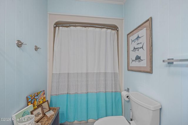 1104 Shepard Street, Morehead City, NC 28557