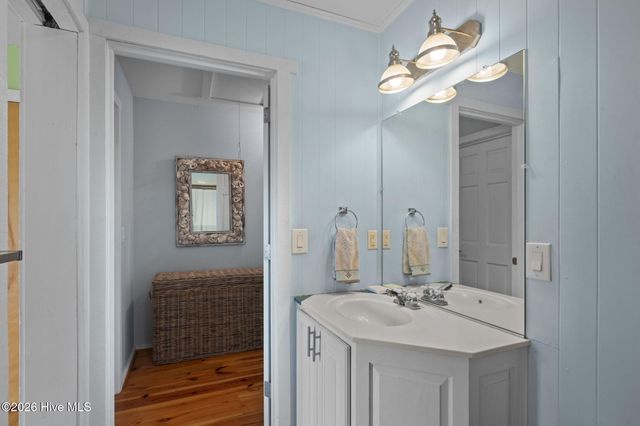 1104 Shepard Street, Morehead City, NC 28557