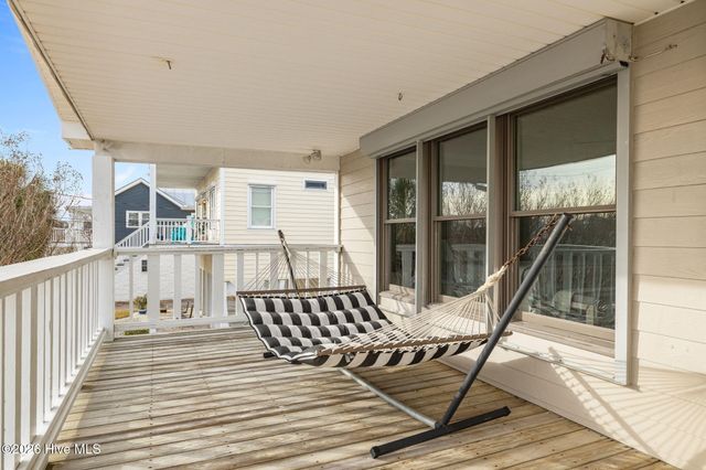 1104 Shepard Street, Morehead City, NC 28557