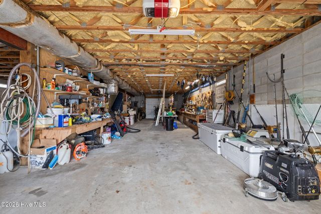 1104 Shepard Street, Morehead City, NC 28557