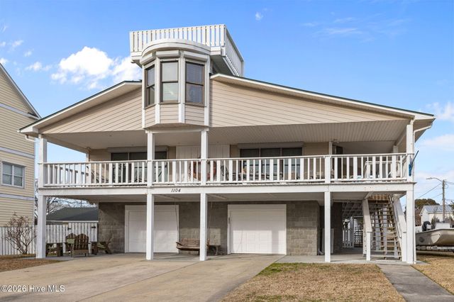 1104 Shepard Street, Morehead City, NC 28557