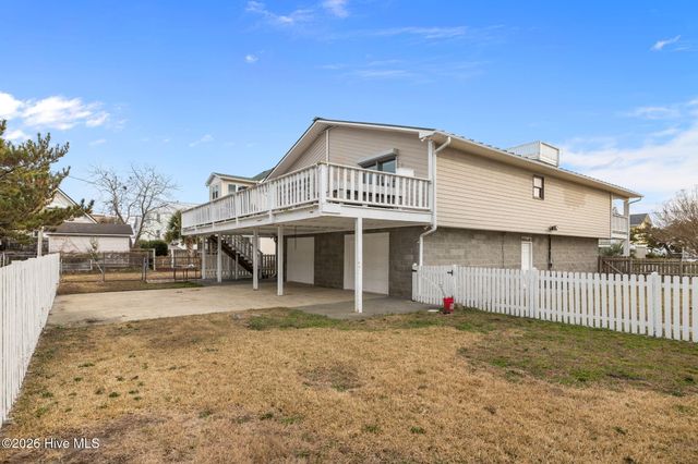 1104 Shepard Street, Morehead City, NC 28557