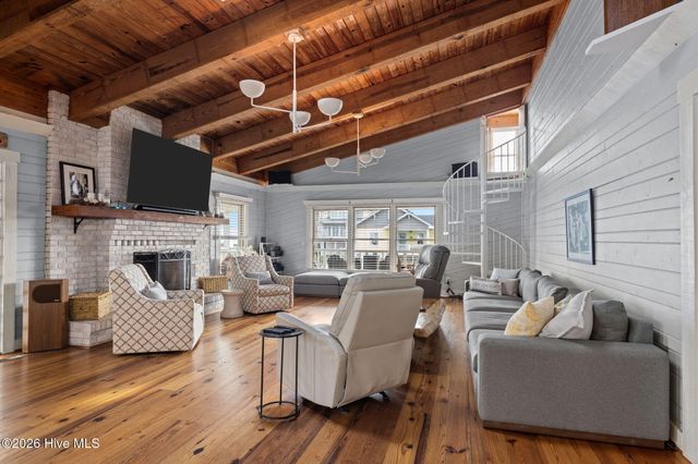 1104 Shepard Street, Morehead City, NC 28557