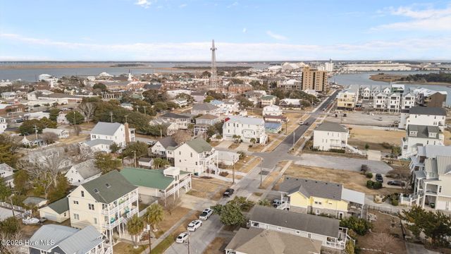 1104 Shepard Street, Morehead City, NC 28557