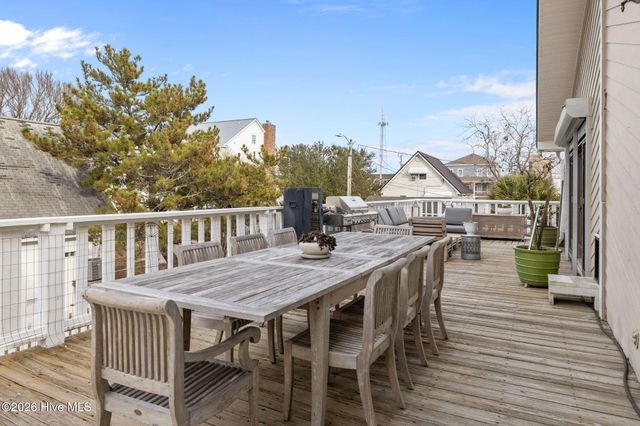 1104 Shepard Street, Morehead City, NC 28557