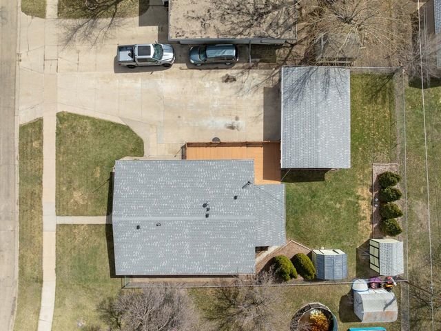 1949 Anderson Drive, Minot, ND 58703