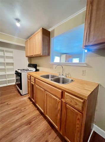 315 Normal Street C, Denton, TX 76201