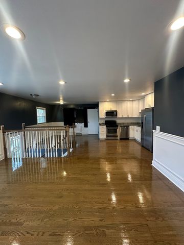 360 Chappel Avenue, Calumet City, IL 60409