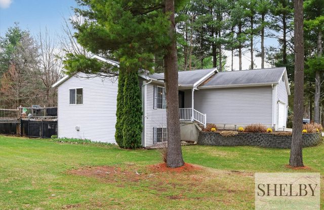 12294 Holmden Drive Ne, Oakfield Twp, MI 49341
