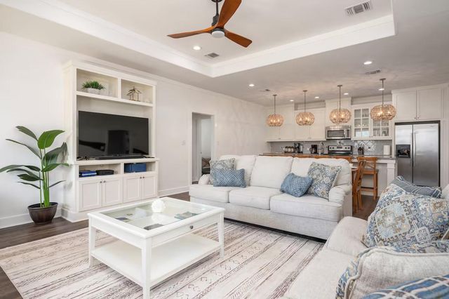 845 O Neil Road, Galveston, TX 77650