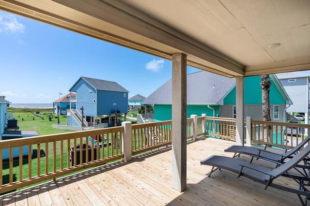 845 O Neil Road, Galveston, TX 77650