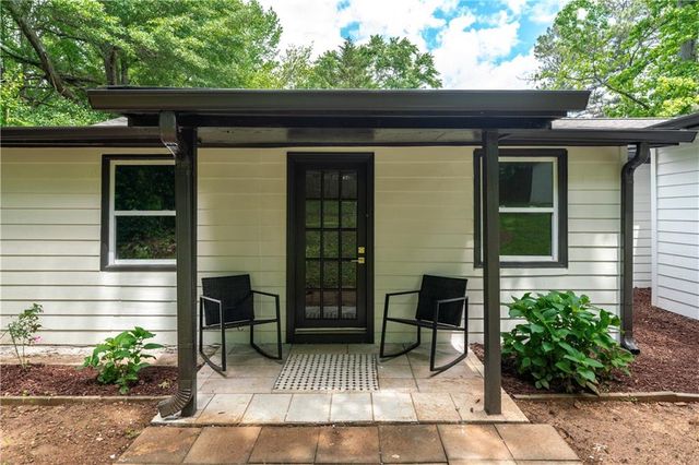 1819 Waldrep SE Circle, Marietta, GA 30060