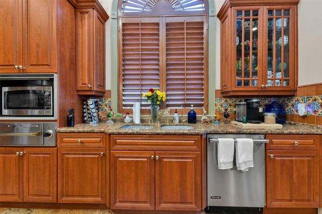 15196 LYNEBURG AVENUE, Port Charlotte, FL 33981