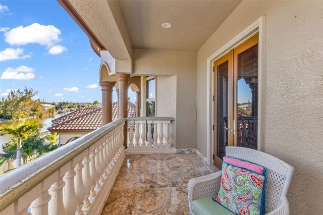 15196 LYNEBURG AVENUE, Port Charlotte, FL 33981