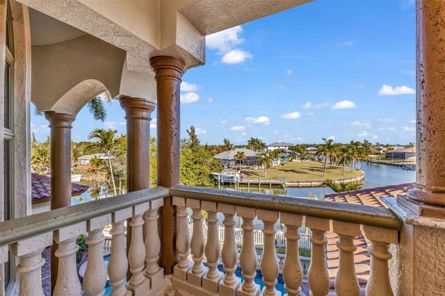 15196 LYNEBURG AVENUE, Port Charlotte, FL 33981