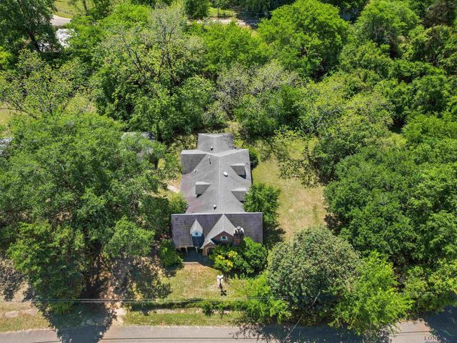 464 W DEPOT ST, Avinger, TX 75630