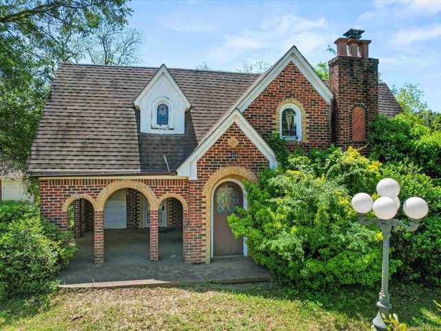 464 W DEPOT ST, Avinger, TX 75630