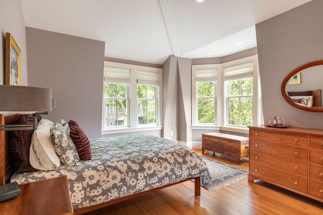 13 Avon 13, Cambridge, MA 02138
