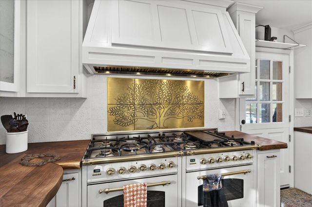 13878 252nd Avenue NW, Zimmerman, MN 55398