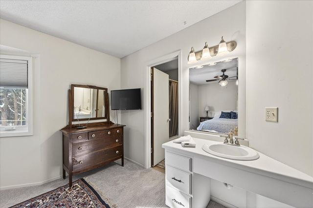 13878 252nd Avenue NW, Zimmerman, MN 55398