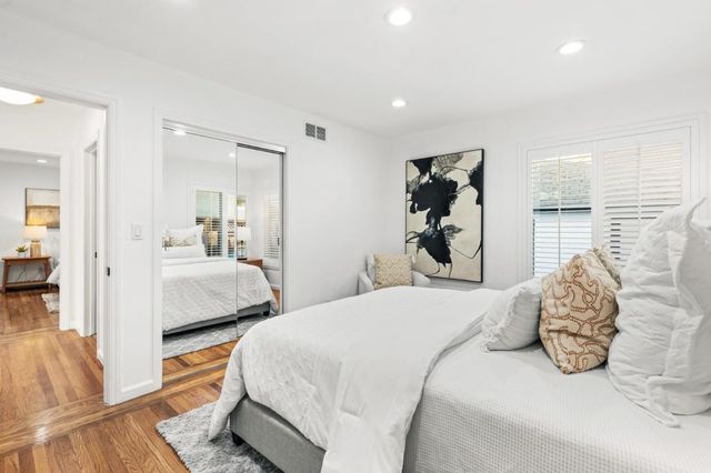 223 San Carlos Avenue, Redwood City, CA 94061