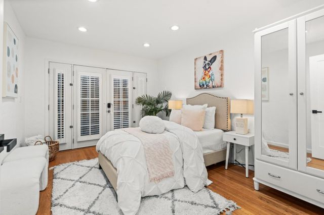 223 San Carlos Avenue, Redwood City, CA 94061