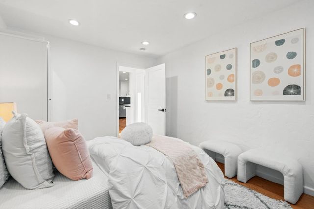 223 San Carlos Avenue, Redwood City, CA 94061