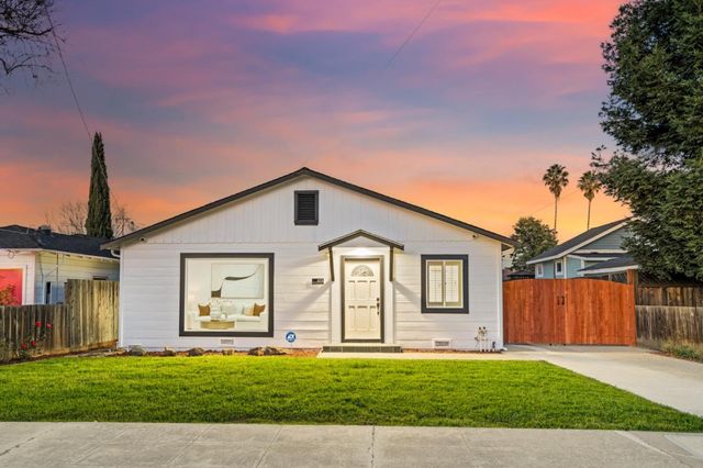 223 San Carlos Avenue, Redwood City, CA 94061