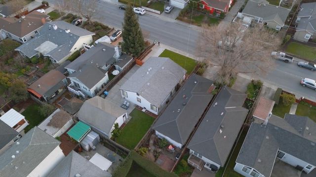 223 San Carlos Avenue, Redwood City, CA 94061