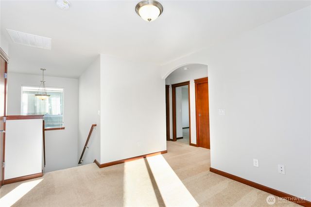 2411 43rd Avenue SE, Puyallup, WA 98374