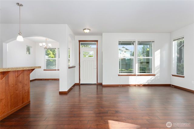2411 43rd Avenue SE, Puyallup, WA 98374